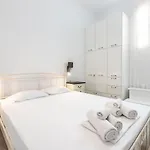 Vakantiehuis Casa Nileas For Cycladic Summer Living Right On The Bay And Beach! Piso Livadi