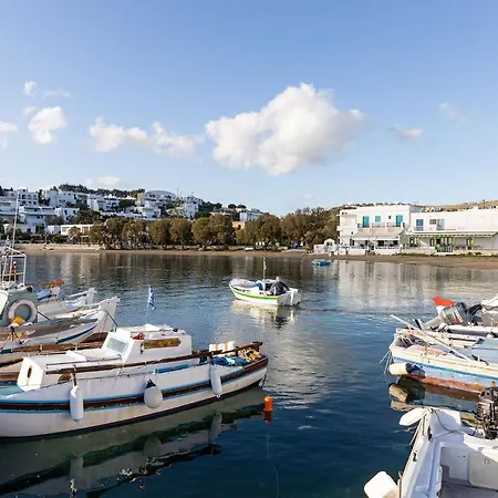 Casa Nileas For Cycladic Summer Living Right On The Bay And Beach! Casa de Férias *